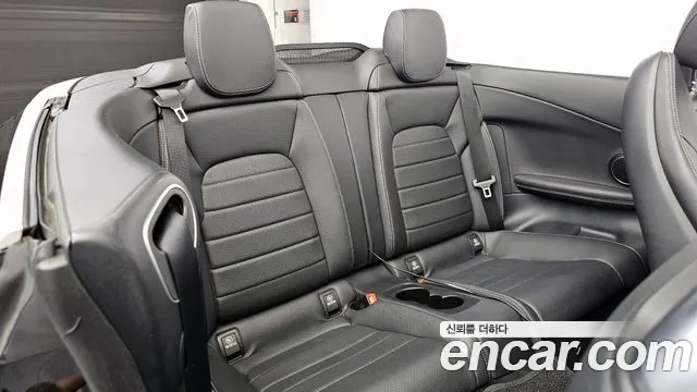 Mercedes-Benz C-Class W205 2019 Черный из Кореи, фото 3