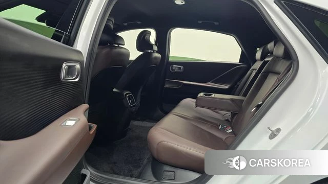 Hyundai Ionic 6 2023 Белый из Кореи, фото 3