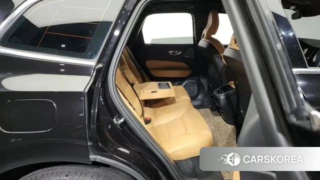 Volvo XC60 second Generation 2020 Черный из Кореи, фото 3