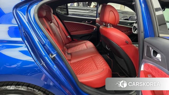 Genesis The New G70 2023 Синий из Кореи, фото 3