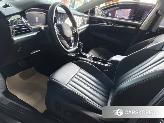 Volkswagen Passat 2023 Черный из Китая, фото 3