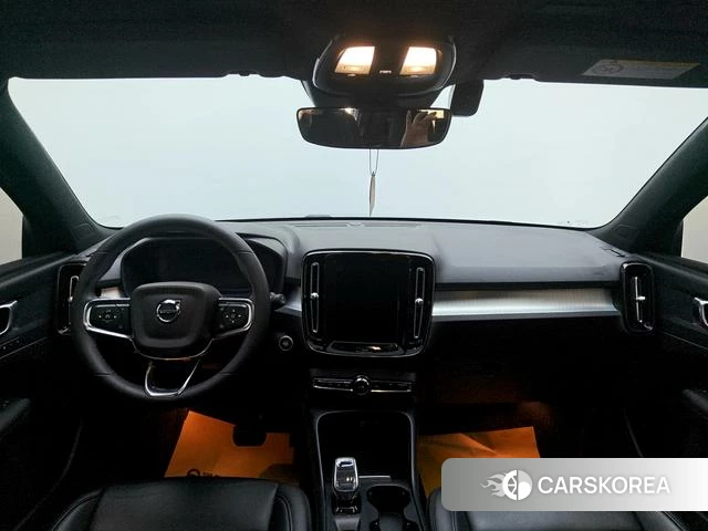 Volvo XC40 2022 Синий из Китая, фото 3