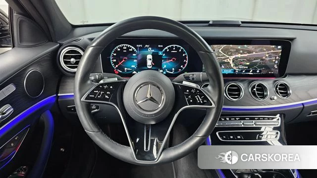 Mercedes-Benz E-Class W213 2023 Черный из Кореи, фото 3