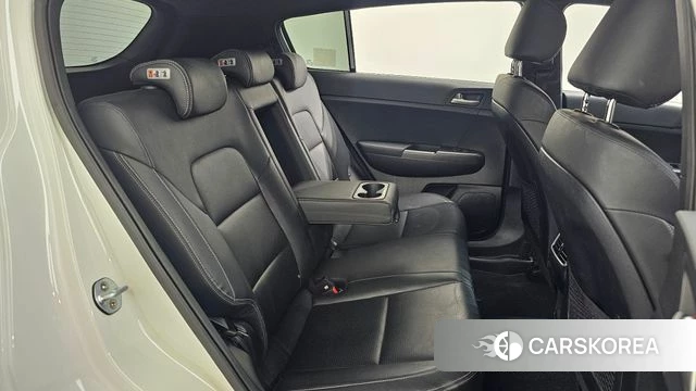 Kia Sportage The Bold 2018 Белый из Кореи, фото 3