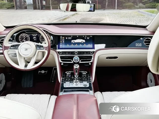 Bentley Flying Spur 3rd Generation 2020 Песочный из Кореи, фото 3