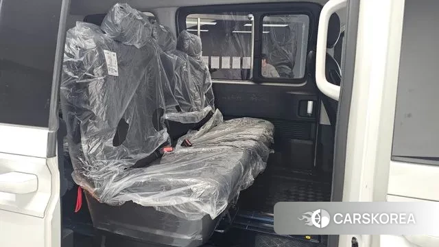 Hyundai Staria 2022 Белый из Кореи, фото 3