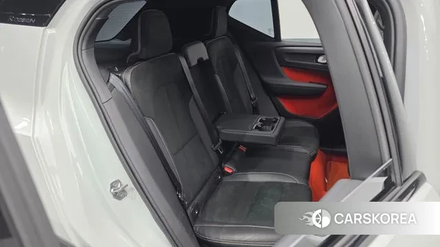 Volvo XC40 2020 Белый из Кореи, фото 3