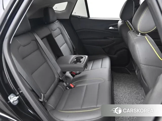 Chevrolet (GM Daewoo) Trax Crossover 2023 Черный из Кореи, фото 3