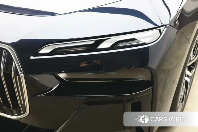 BMW 7 series 2024 Черный из Китая, фото 3