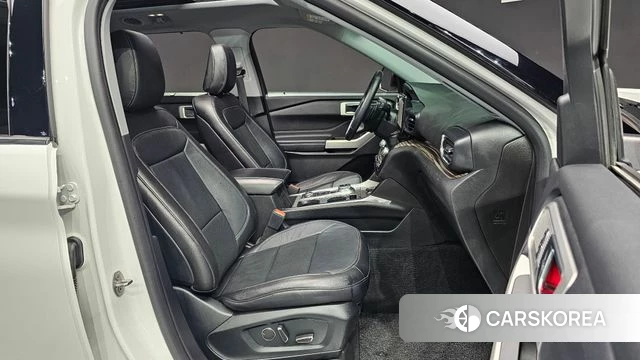 Ford Explorer 6th Generation 2020 Белый из Кореи, фото 3