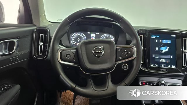 Volvo XC40 2021 Черный из Кореи, фото 3