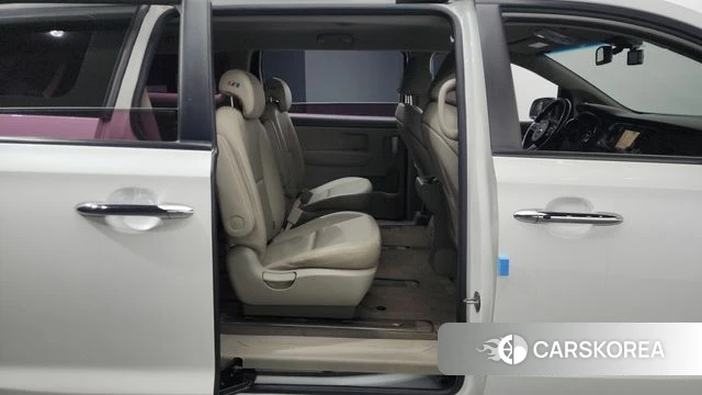 Kia All New Carnival 2018 Белый из Кореи, фото 3