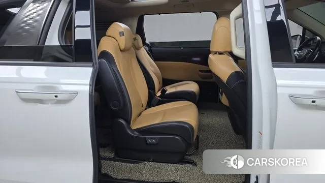 Kia Carnival 4th generation 2022 Белый из Кореи, фото 3