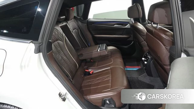 BMW 6 Series GT (G32) 2020 Белый из Кореи, фото 3