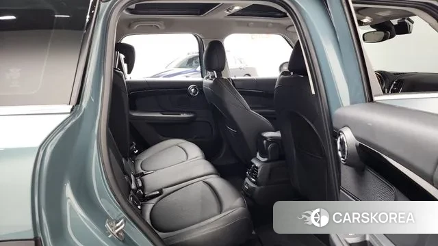 Mini Cooper Countryman 2022 Цвет галактики из Кореи, фото 3