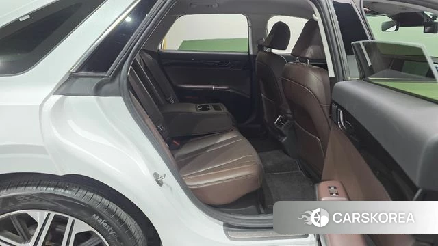 Hyundai Grandeur Hybrid (GN7) 2023 Белый из Кореи, фото 3
