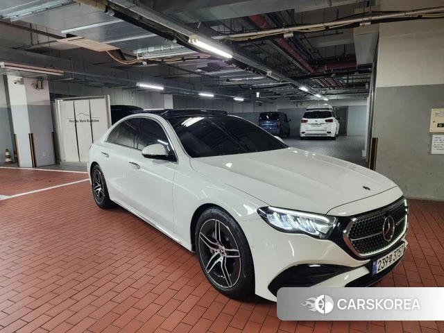 Mercedes-Benz E-Class W214 2026 Белый из Кореи, фото 3