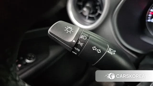 Kia The New K3 2nd generation 2023 Белый из Кореи, фото 3