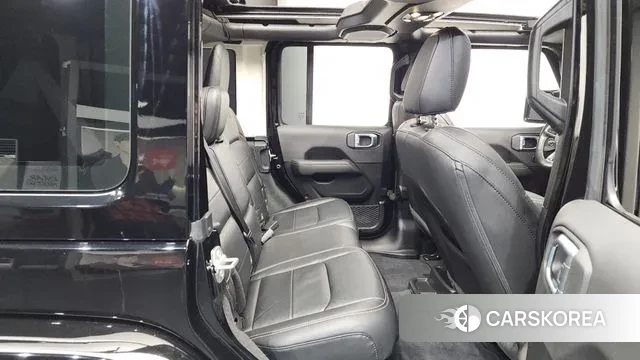 Jeep Wrangler (JL) 2022 Черный из Кореи, фото 3