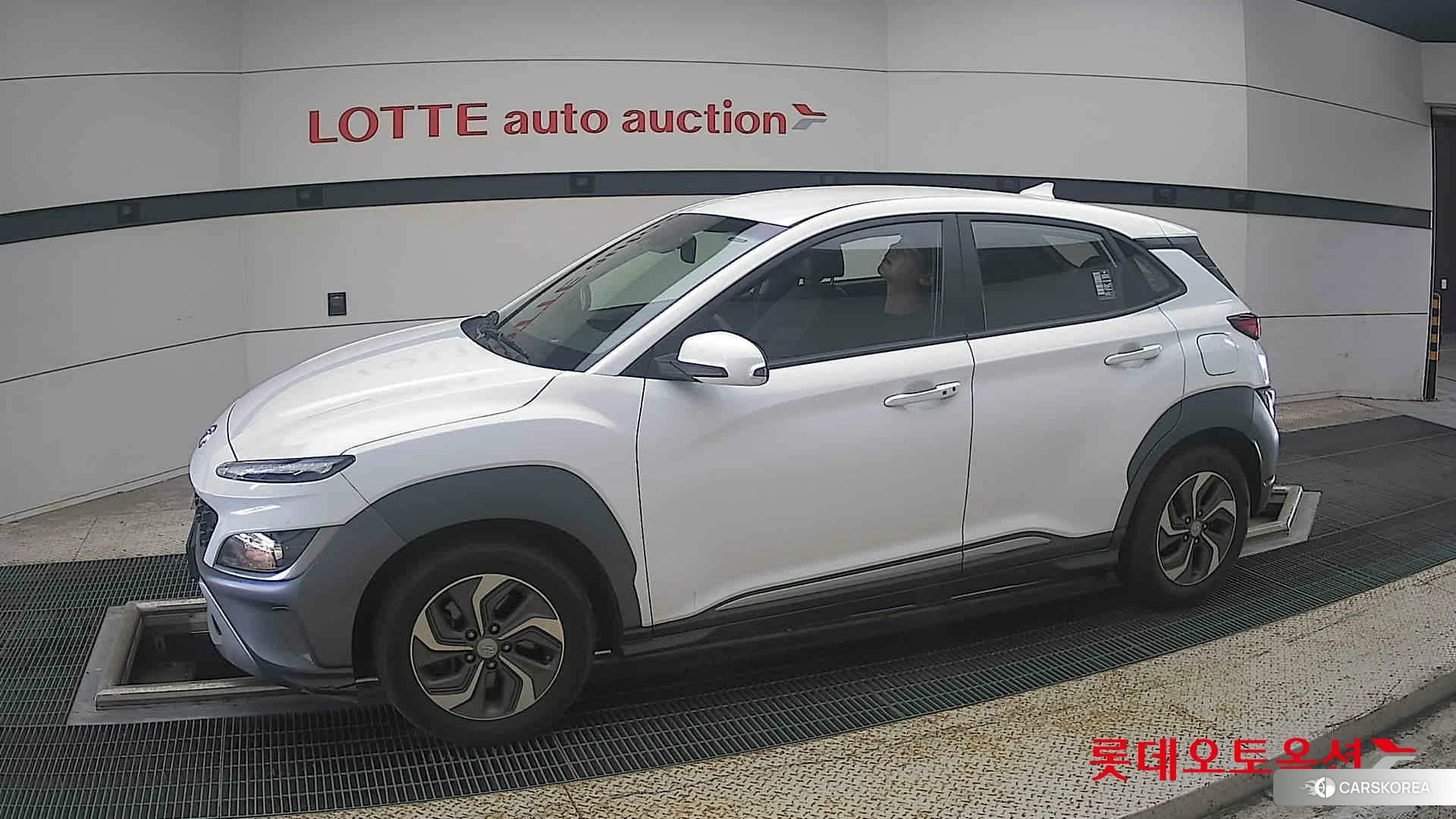 Hyundai Kona Hybrid 2021 Atlas White из Кореи, фото 3