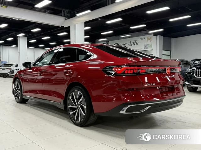 Volkswagen Lingdu 2022 Красный из Китая, фото 3