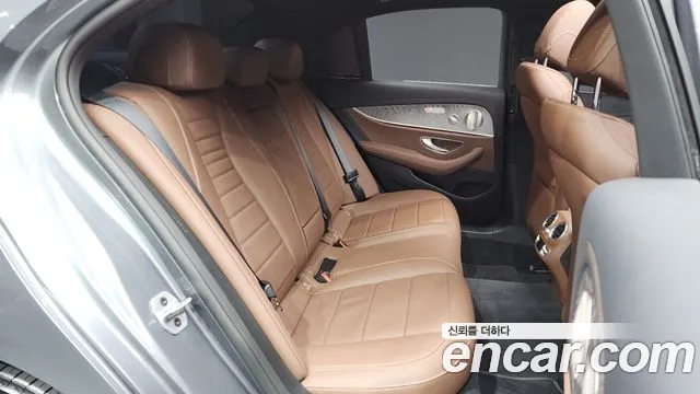 Mercedes-Benz E-Class W213 2022 Серый из Кореи, фото 3