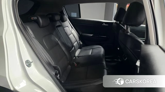 Kia Sportage 4th Generation 2018 Белый из Кореи, фото 3
