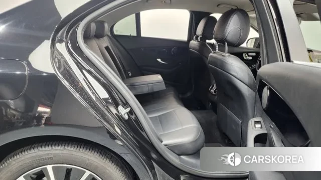 Mercedes-Benz C-Class W205 2019 Черный из Кореи, фото 3