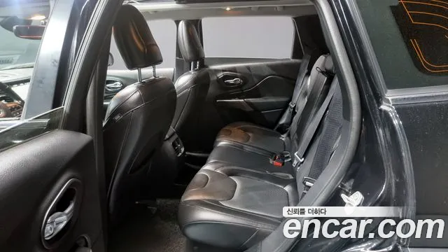 Jeep Cherokee (KL) id 2657860 из Кореи 3