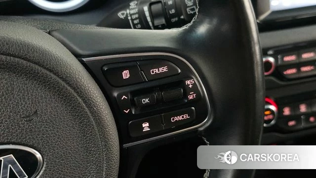 Kia Niro 2018 Синий из Кореи, фото 3