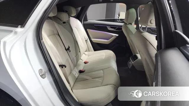 Audi A6 (C8) 2023 Белый из Кореи, фото 3