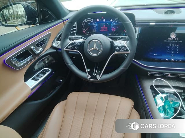 Mercedes-Benz E-class 2025 Черный из Китая, фото 3