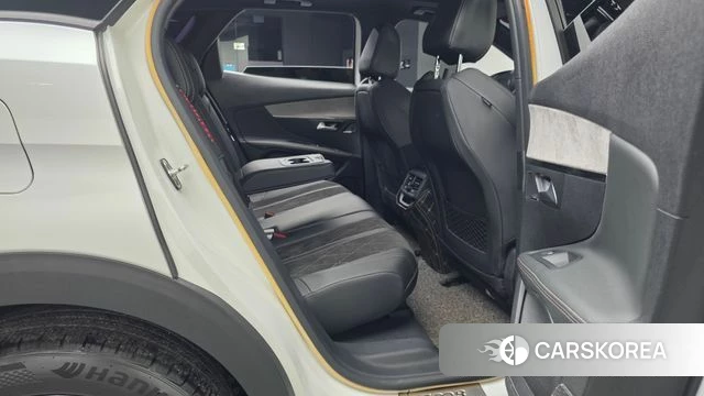 Peugeot 3008 second generation 2021 Белый двухцветный из Кореи, фото 3