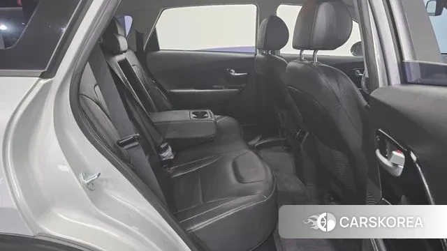 Kia Niro EV 2021 Серебряный из Кореи, фото 3