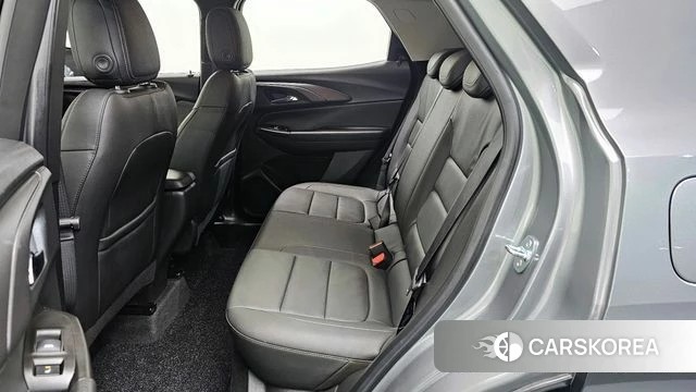 Chevrolet (GM Daewoo) Trailblazer 2023 Серебристо-серый из Кореи, фото 3