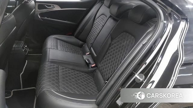 Genesis G70 2019 Черный из Кореи, фото 3
