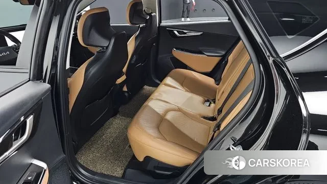 Kia EV6 2021 Черный из Кореи, фото 3