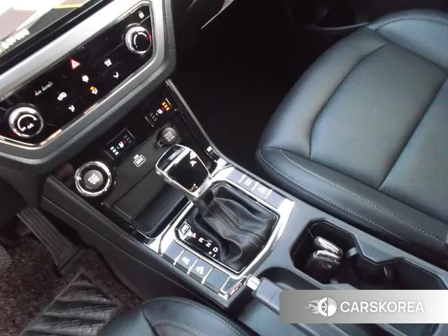 Ssangyong Beautiful Korando 2019 Черный из Кореи, фото 3