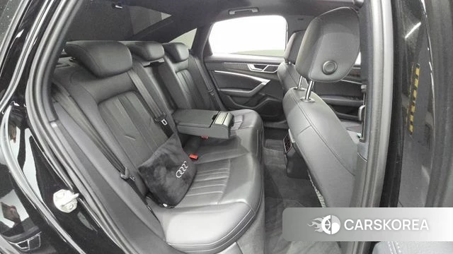 Audi A6 (C8) 2021 Черный из Кореи, фото 3