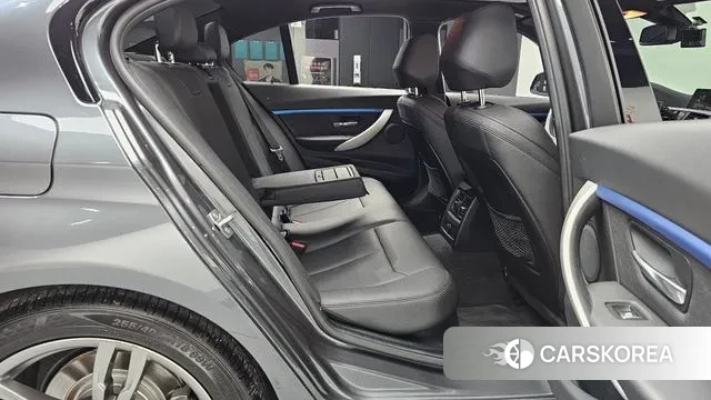 BMW 3 Series (F30) 2018 Серый из Кореи, фото 3