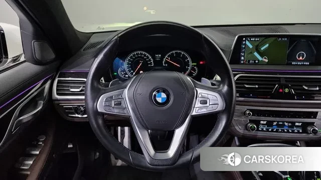 BMW 7 Series (G11) 2018 Белый из Кореи, фото 3