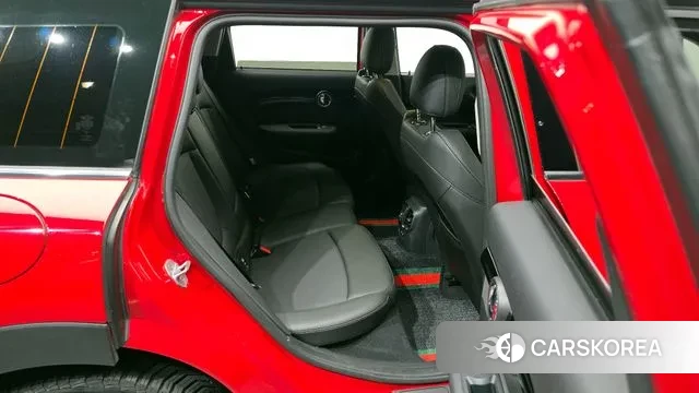 Mini Cooper Clubman 2019 Красный из Кореи, фото 3