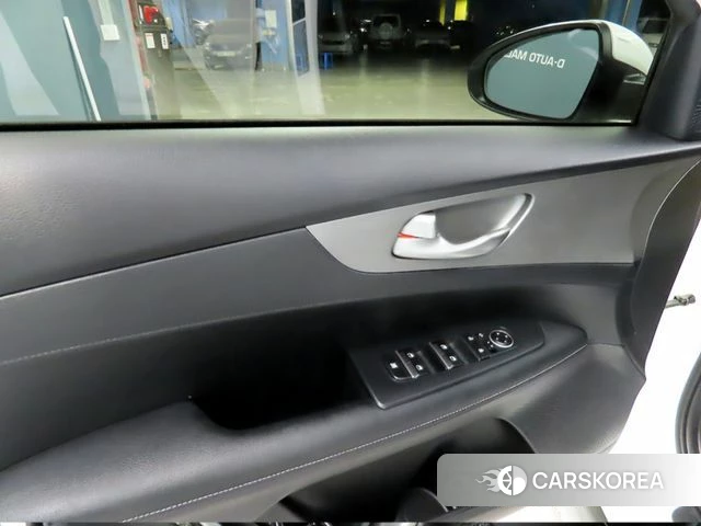 Kia Come New K3 2019 Белый из Кореи, фото 3
