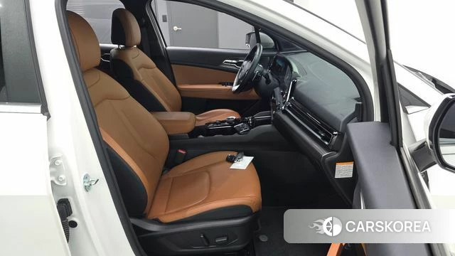 Kia Sportage 5th Generation Hybrid 2022 Белый из Кореи, фото 3