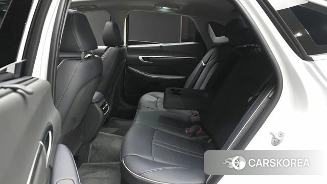 Hyundai Sonata D Edge Hybrid (DN8) 2024 Белый из Кореи, фото 3