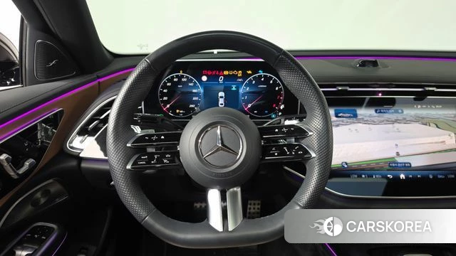 Mercedes-Benz E-Class W214 2024 Черный из Кореи, фото 3