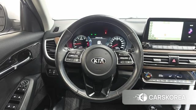 Kia Seltos 2021 Синий из Кореи, фото 3