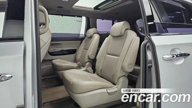 Kia The New Carnival id 2714318 из Кореи 3