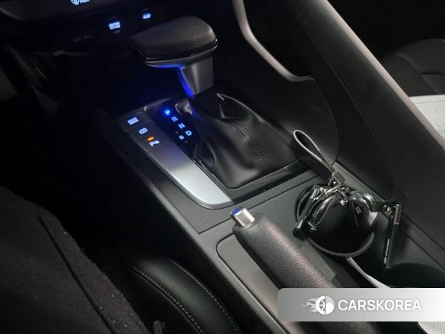 Hyundai The New Avante (CN7) 2024 Белый из Кореи, фото 3