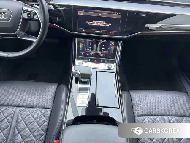 Audi A8 2021 Черный из Китая, фото 3